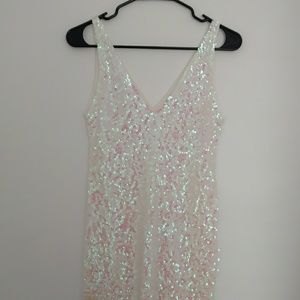 Sequined white bodycon minidress